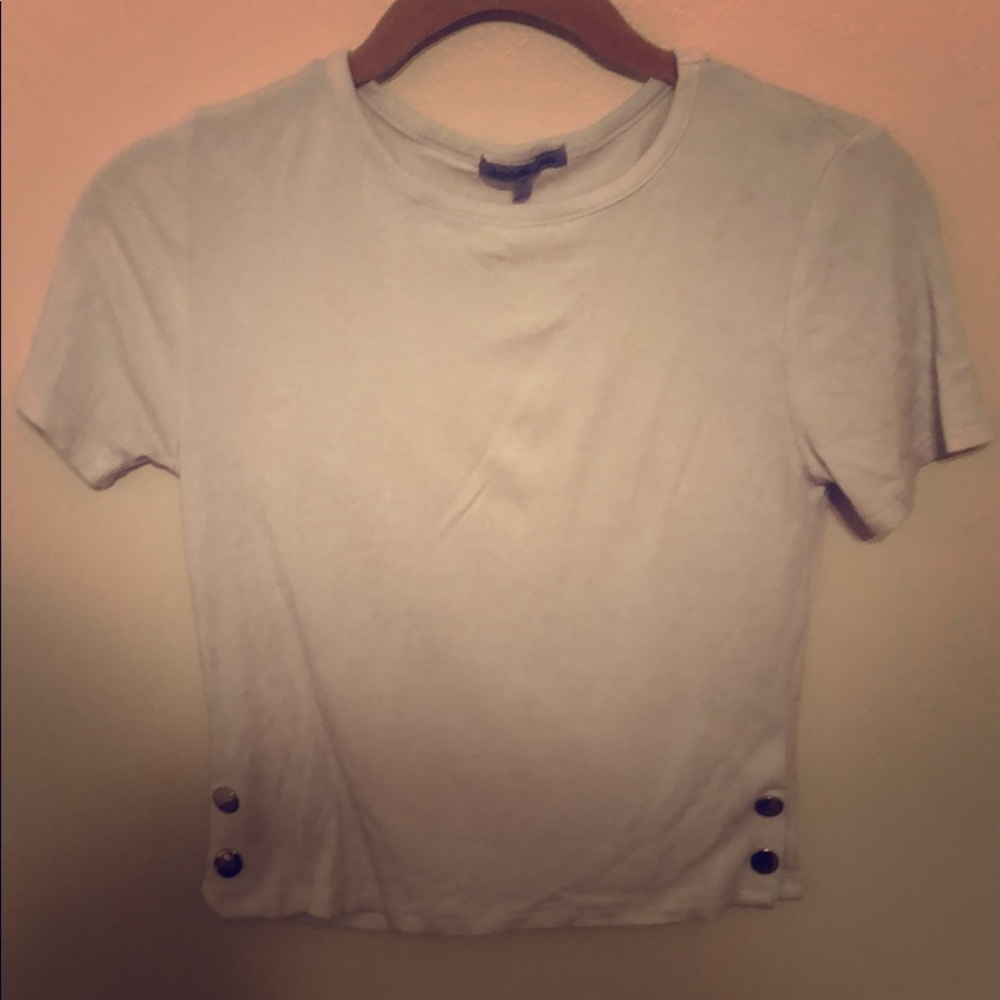 XS stylish women’s white T-shirt